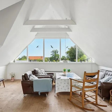 Holiday home Gorgeous In With Kitchen
